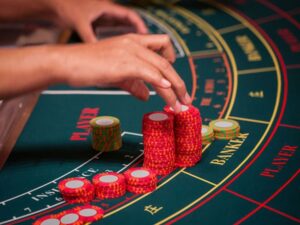 Bài baccarat - Hướng dẫn chi tiết cho người mới bắt đầu 2025