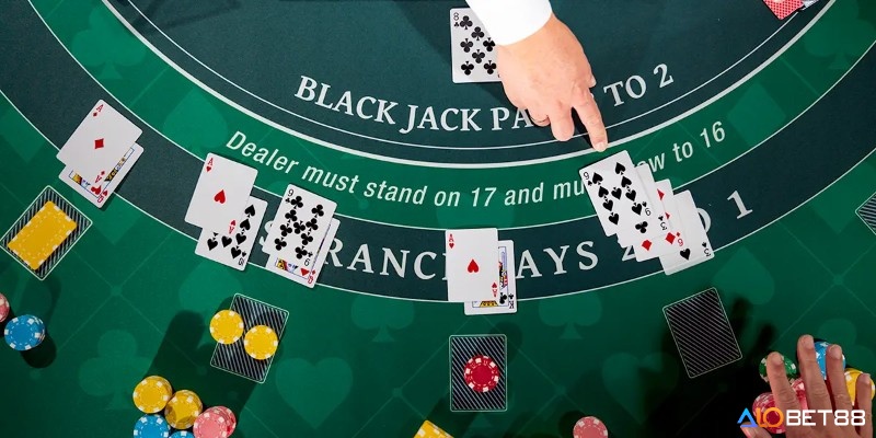 Biểu đồ Blackjack sẽ dựa trên xác suất thống kê để giúp người chơi đưa ra quyết định tối ưu nhất