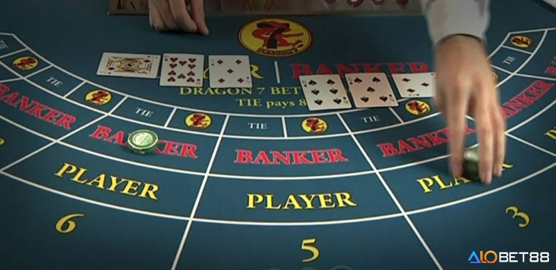 Từ trò chơi quý tộc châu Âu, Baccarat vươn tầm quốc tế nhờ luật chơi cuốn hút