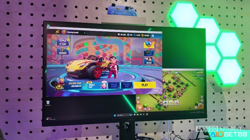 Màn hình lớn, độ phân giải cao và âm thanh mạnh mẽ giúp tái hiện thế giới game chân thực.