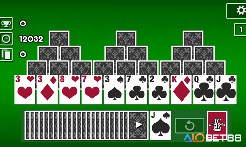 Từ quý tộc Pháp đến người dùng Windows 3.0, game xếp bài đã đi một hành trình dài
