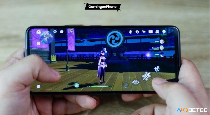 Với Android, game thủ có thể chơi RPG mọi lúc, mọi nơi, không cần máy tính hay console.