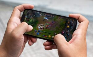 Game sinh tồn iOS hay nhất 2025 cho tín đồ mobile