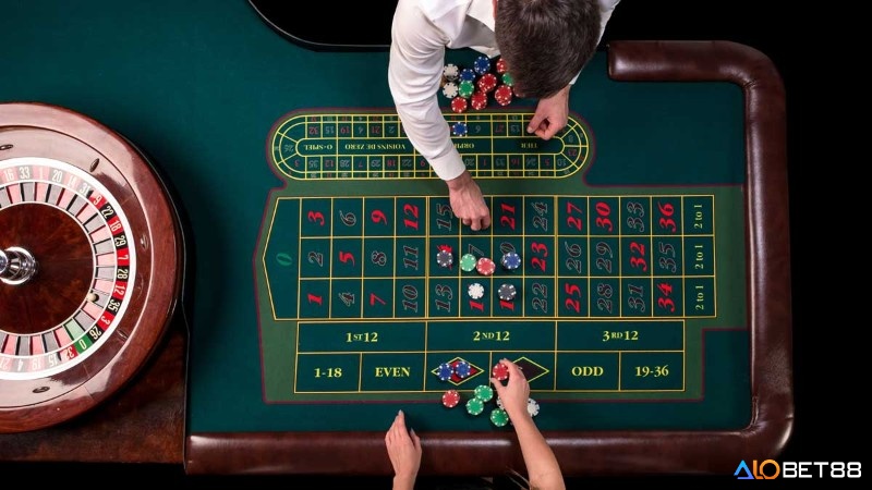 Các chiến thuật roulette nổi tiếng như Martingale, D’Alembert, James Bond.