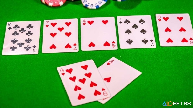 Cách xác định số lá bài còn lại giúp hoàn thành draw flush và straight hay combo draws.