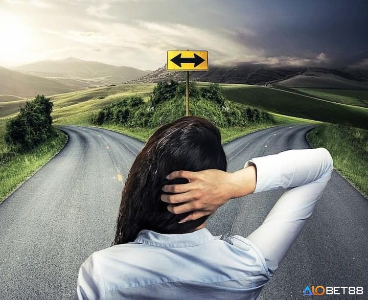 Giấc mơ thấy đi lạc thường phản ánh tâm lý bất ổn và thiếu phương hướng của bạn