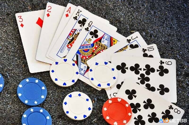 Tìm hiểu ù là gì trong Phỏm cũng như những loại ù chi tiết nhất